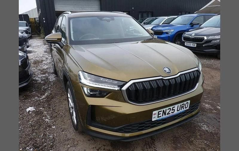 Bronx gold metallic Used 2025 Skoda Kodiaq SE L SUV | £31,995 (Super price) - Image 1/2