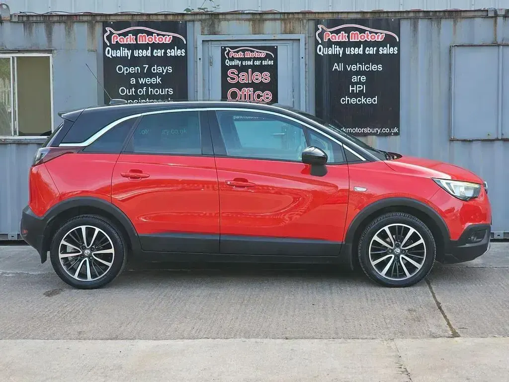 Used Vauxhall Crossland X Elite 102 HP (75 kW) 2019 Red SUV