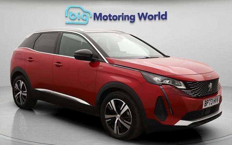 Used Peugeot 3008 GT 131 HP (96 kW) 2023 Red Estate