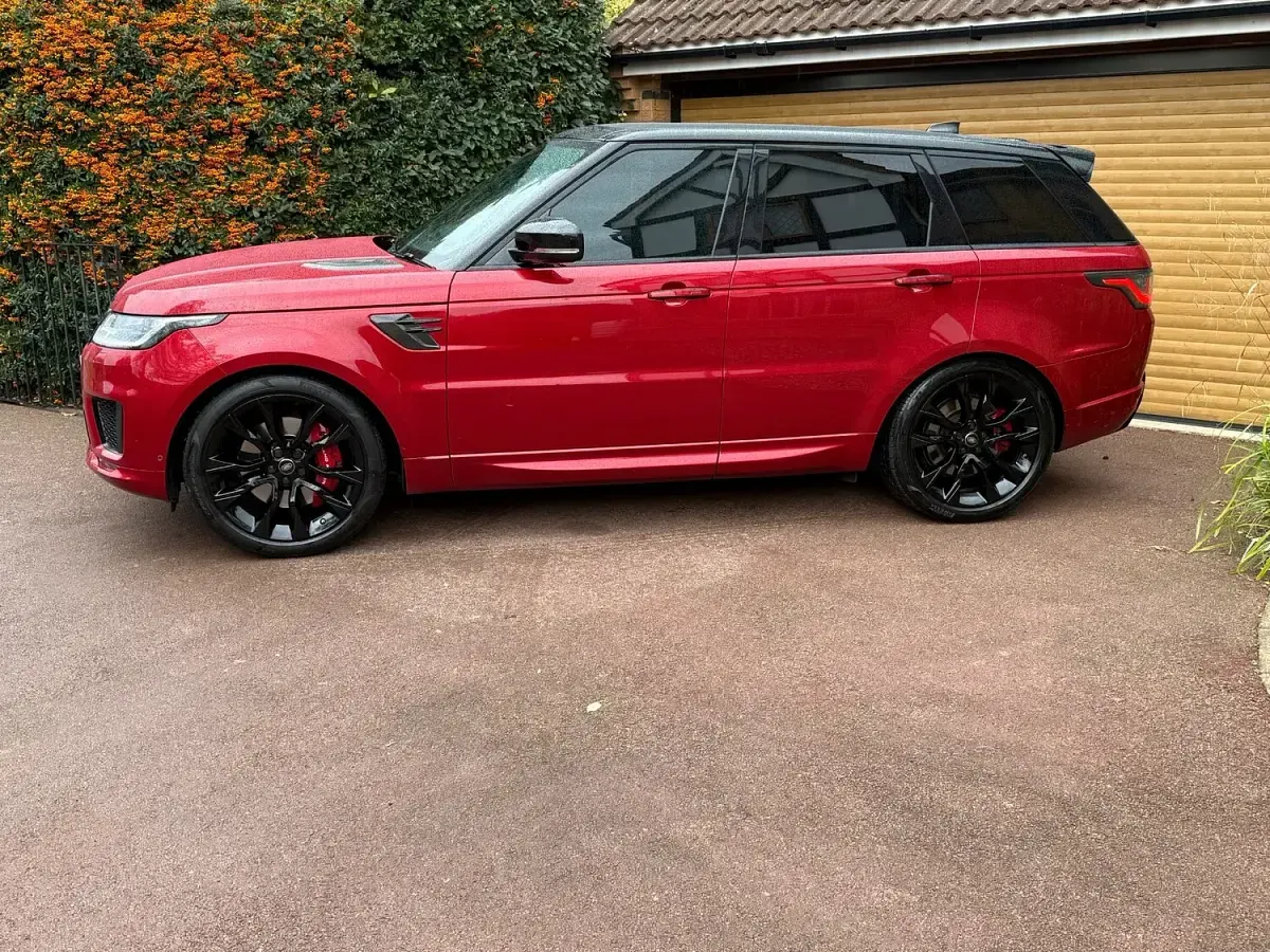 Used Land Rover Range Rover Sport 400 HP (294 kW) 2019 Red SUV