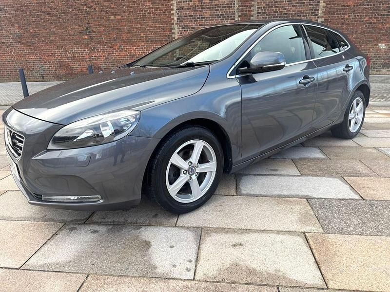 Used Volvo V40 SE 2013 Grey Hatchback