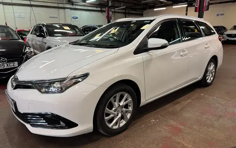 Used Toyota Auris Touring Sports 136 HP (100 kW) 2019 Estate