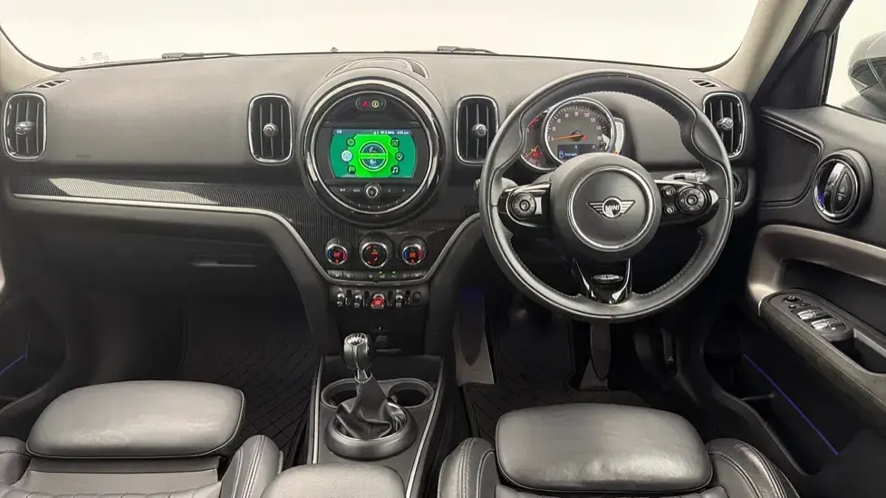 Used Mini Cooper Countryman Exclusive 134 HP (98 kW) 2019 Silver SUV