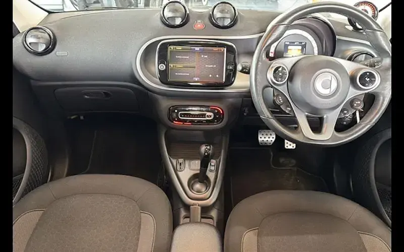 Used Smart ForFour Electric Drive Premium 60 kW (82 HP) 2022 Red Hatchback