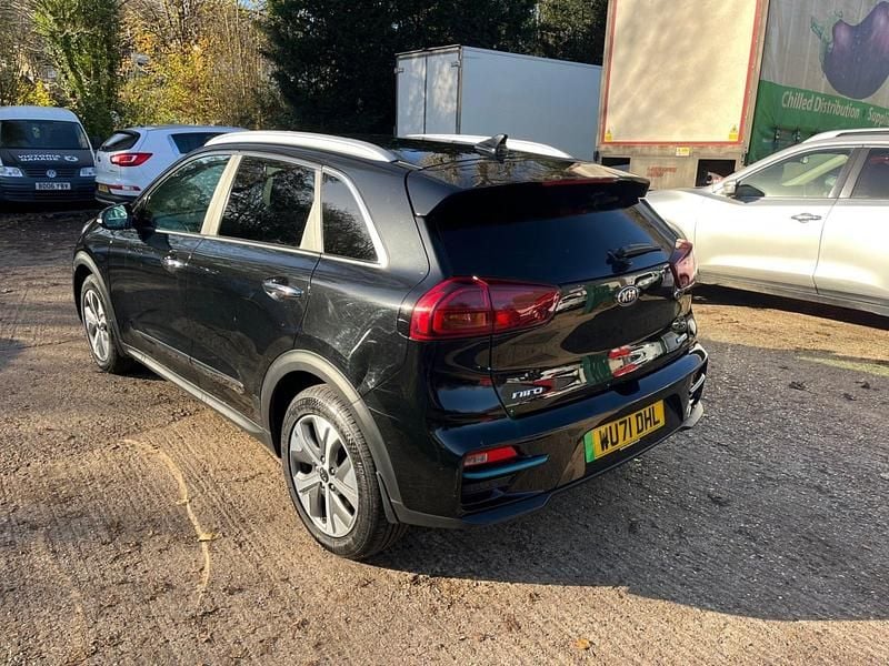 Used Kia e-Niro 150 kW (204 HP) 2021 Black SUV