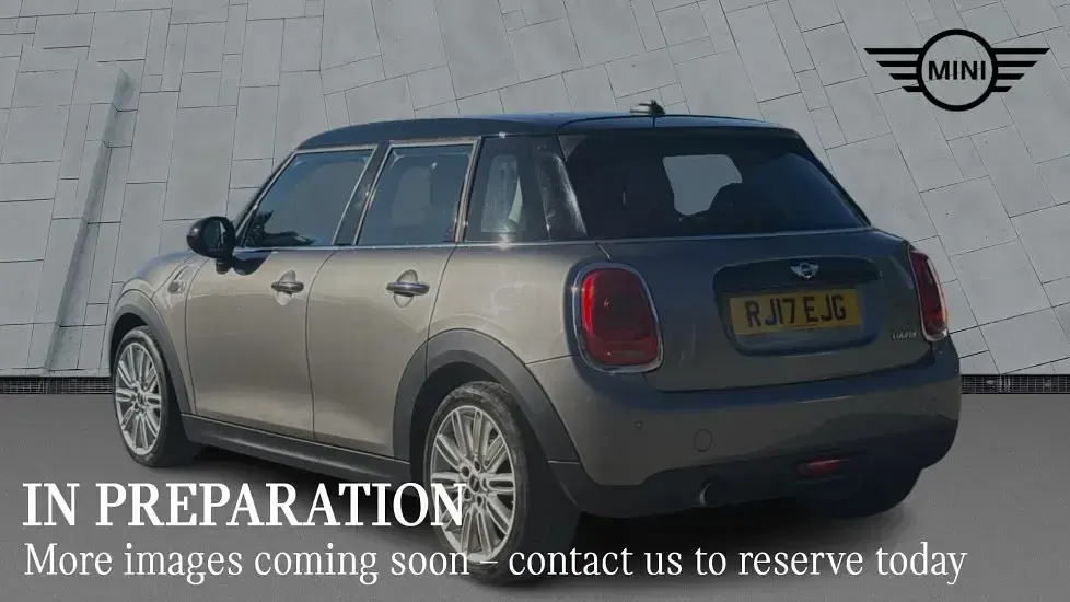 Used Mini Cooper Hatch 136 HP (100 kW) 2017 Silver Hatchback