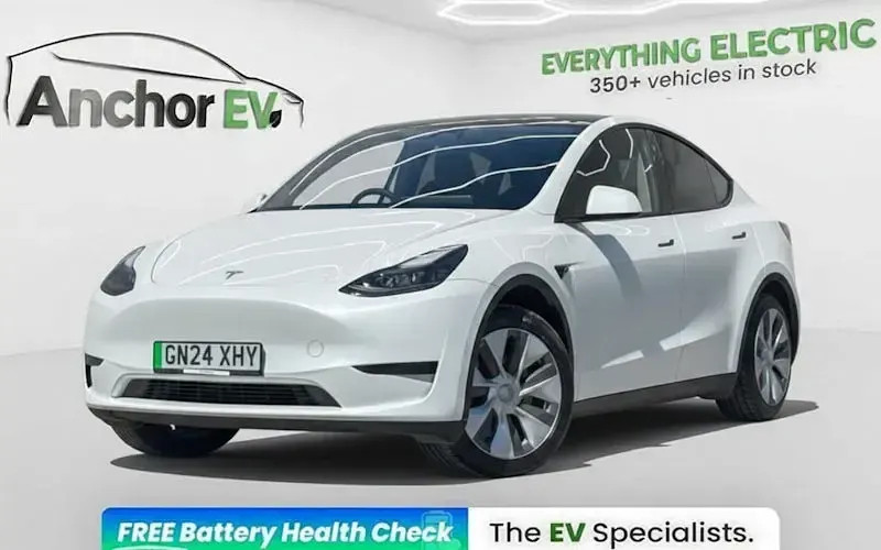 Usado Tesla Model Y RWD 219 kW (299 HP) 2024 SUV