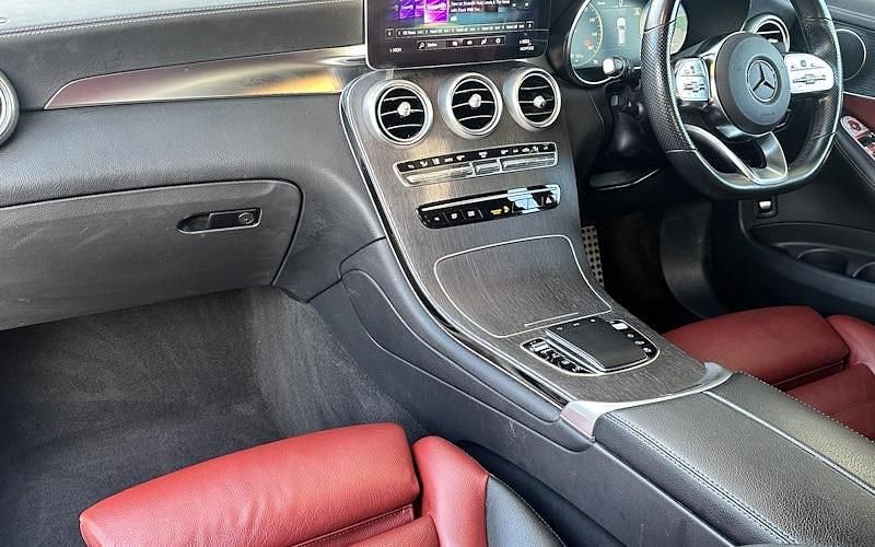 Used Mercedes GLC300 AMG Line Premium 245 HP (180 kW) 2022 Estate