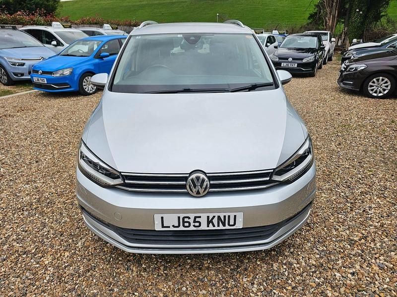 Used VW Touran SEL 150 HP (110 kW) 2025 Silver MPV