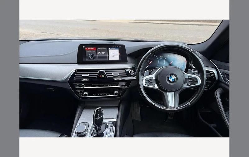 Used BMW 530 M Sport 265 HP (194 kW) 2018 Grey Estate