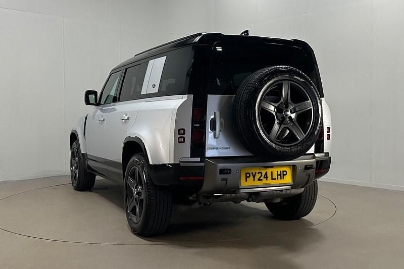 Used Land Rover Defender SE Dynamic 245 HP (180 kW) 2024 Silver SUV