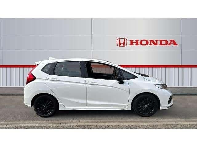 Used Honda Jazz Sport 131 HP (96 kW) 2019 White Hatchback