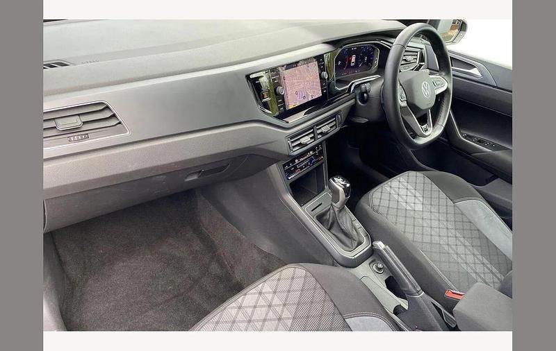 Used VW Polo R-line 110 HP (80 kW) 2022 Black Hatchback