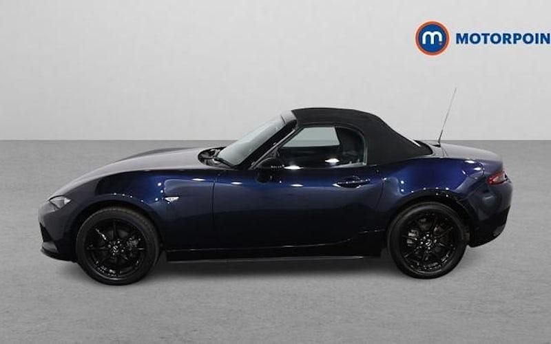 Used Mazda MX5 132 HP (97 kW) 2021 Blue Cabriolet