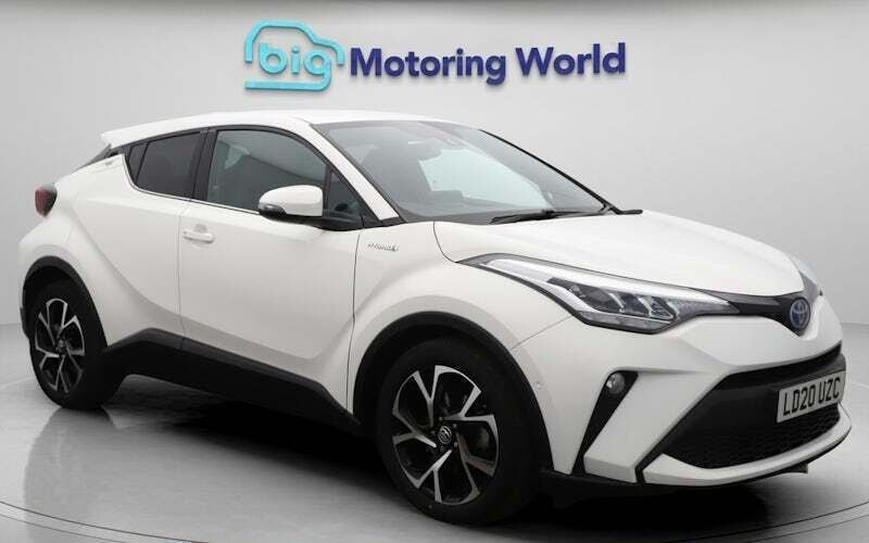 Used 2022 Toyota C-HR Design SUV | £16,600 (Good price) - Image 1/4