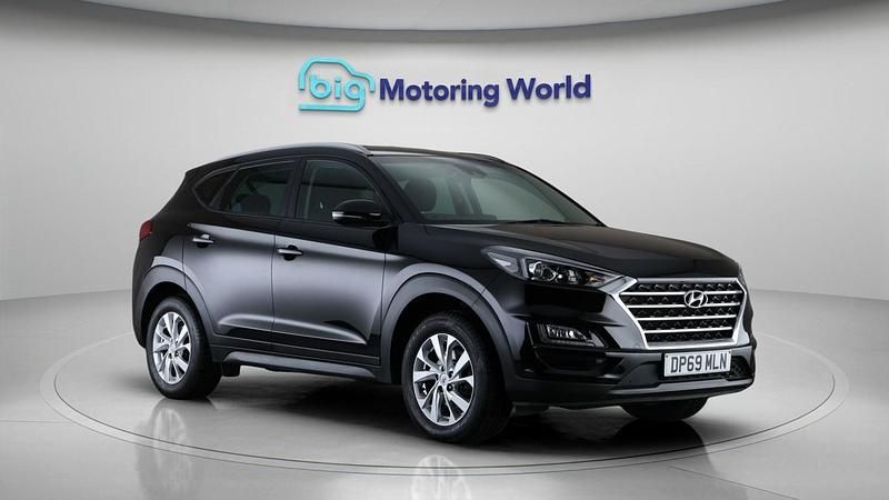 Used Hyundai Tucson SE 132 HP (97 kW) 2019 Black SUV