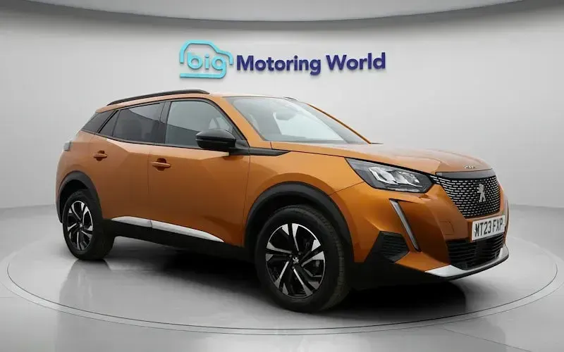 Used Peugeot 2008 Allure+ 101 HP (74 kW) 2023 Orange SUV