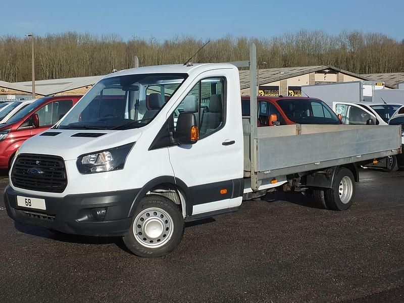 Used Ford Transit 130 HP (95 kW) 2018 White