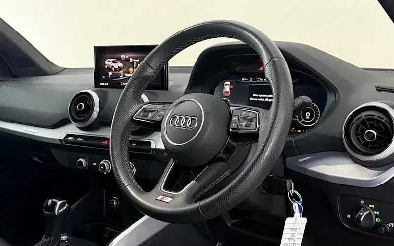 Used Audi Q2 S-Line 150 HP (110 kW) 2026 SUV