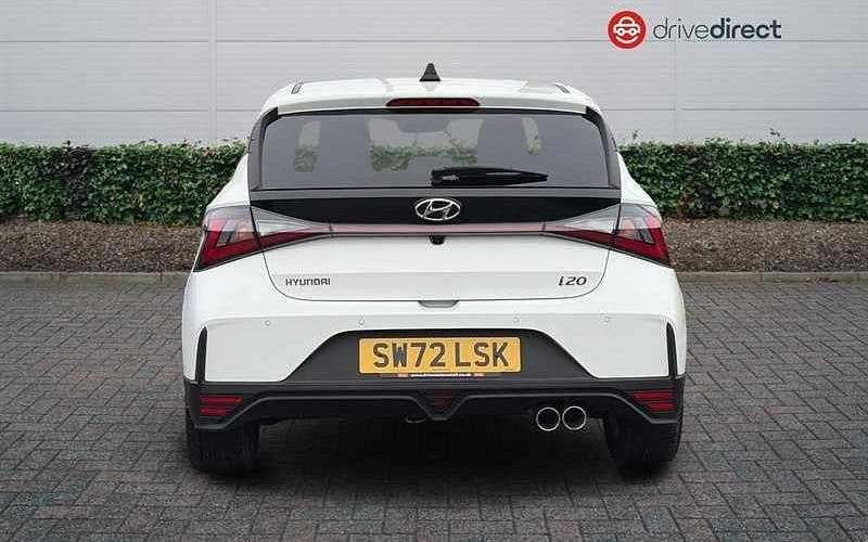 Used Hyundai i20 N Line 120 HP (88 kW) 2023 White Hatchback