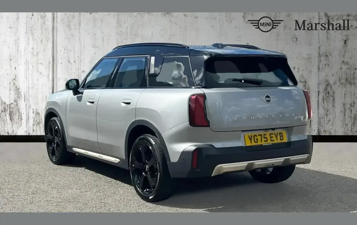 Used Mini Countryman Exclusive 170 HP (125 kW) 2025 Silver SUV