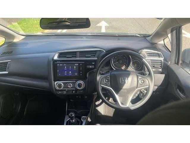 Image 4/4