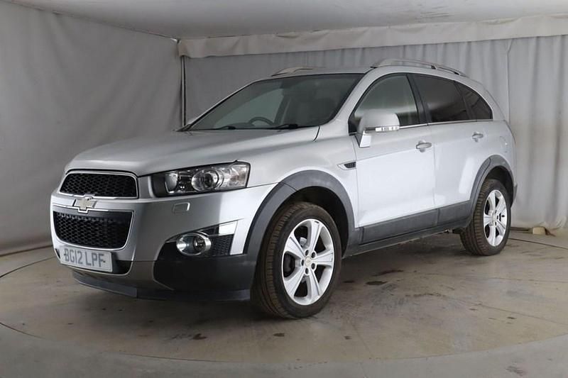 Used Chevrolet Captiva LTZ 2012 Silver SUV