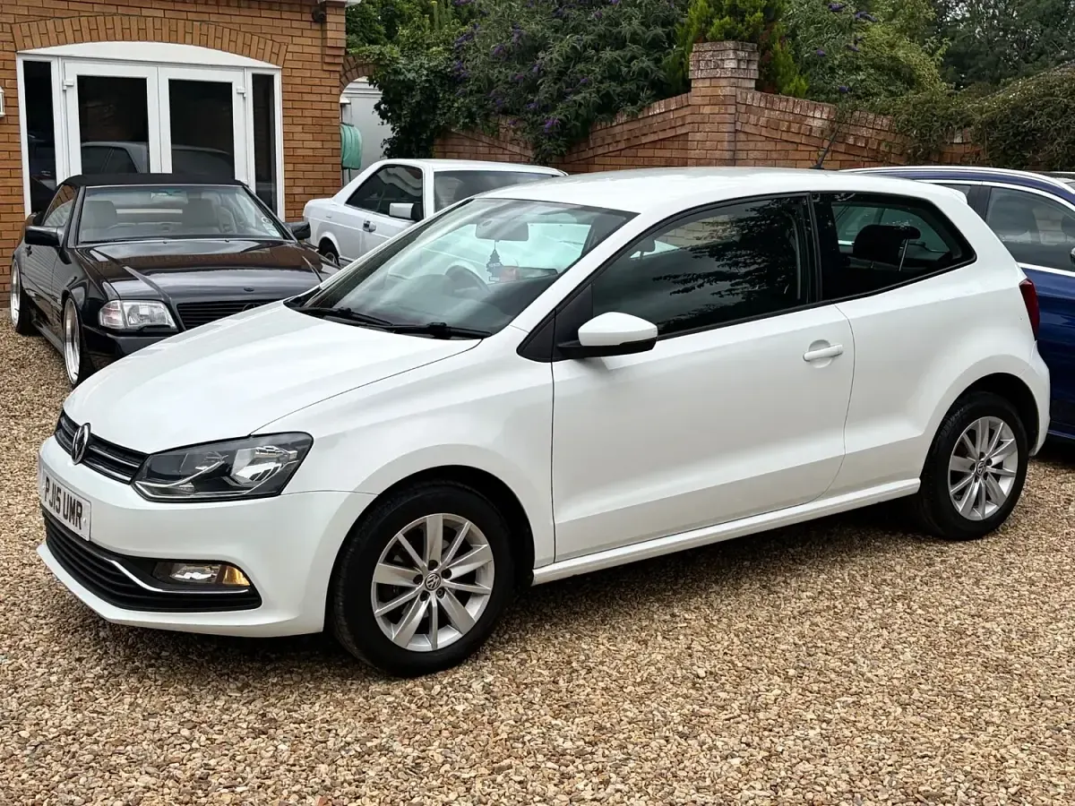 Used VW Polo SE 2015 White Hatchback