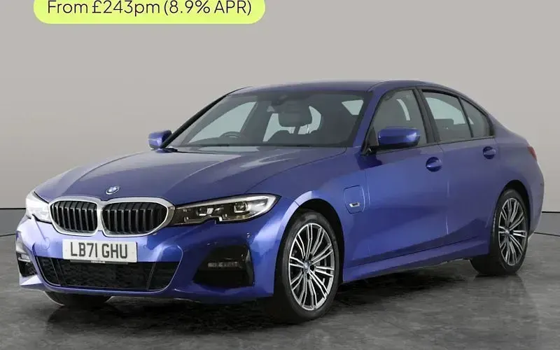 Usado BMW 330e M Sport 292 HP (214 kW) 2022 Sedan