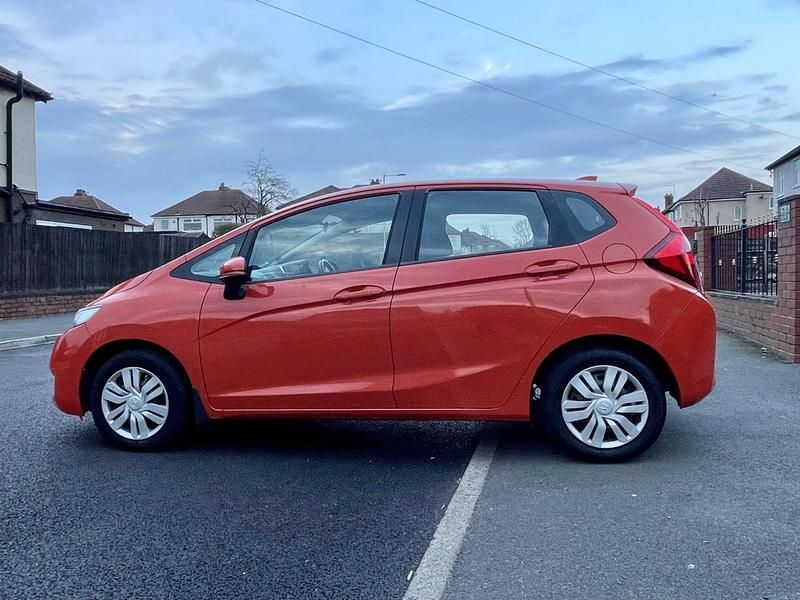 Used Honda Jazz S 2016 Orange Hatchback