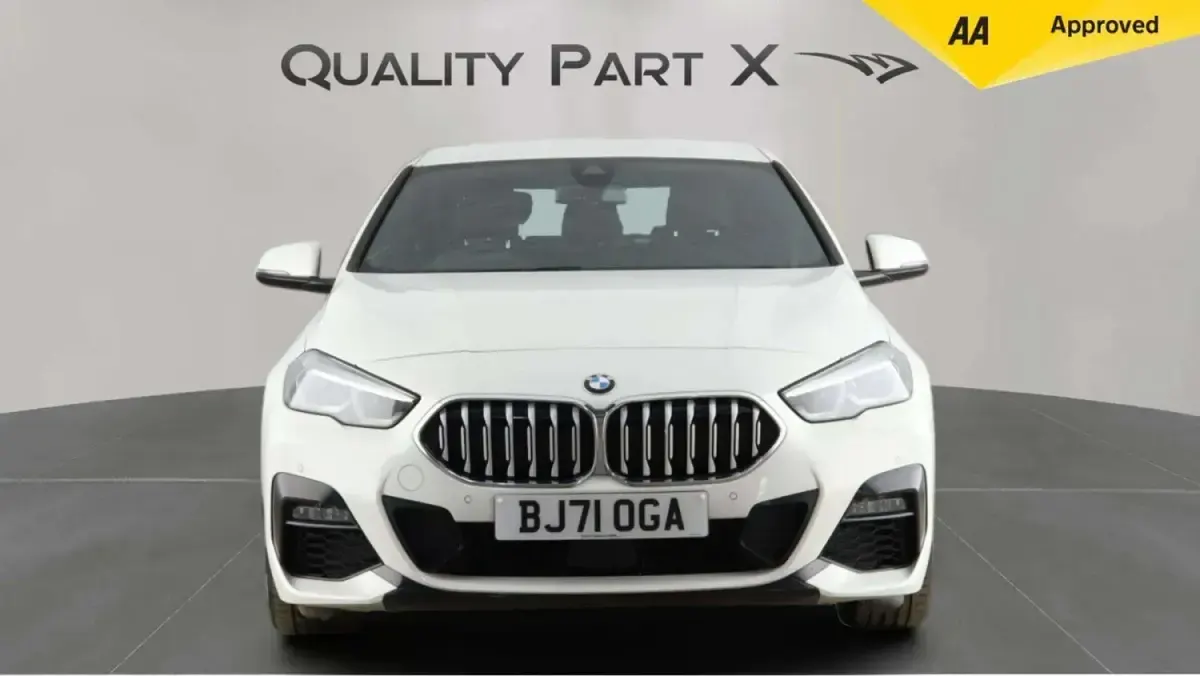 Begagnad BMW 218 M Sport 2021 Vit Sportkupé