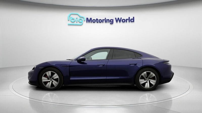 Used Porsche Taycan Performance Package 419 kW (571 HP) 2020 Blue Sedan