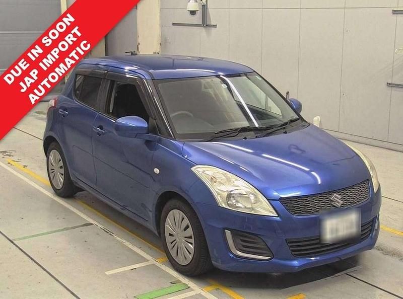 Blue Used 2015 Suzuki Swift Hatchback | £7,495 (Fair price) - Image 1/4
