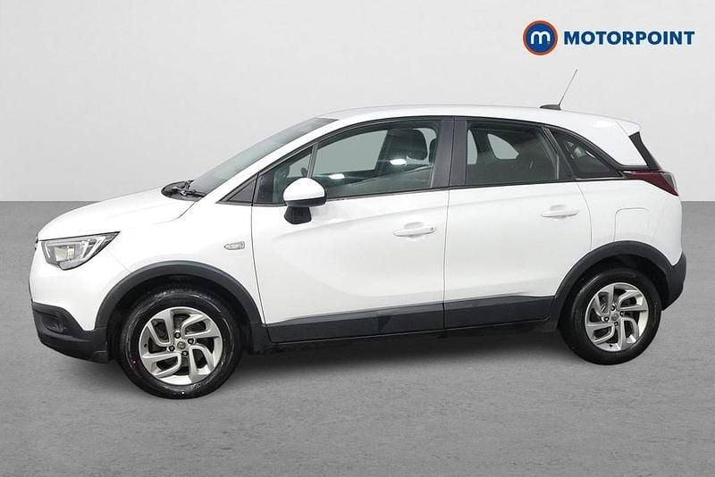 Used Vauxhall Crossland X S 110 HP (80 kW) 2019 White SUV