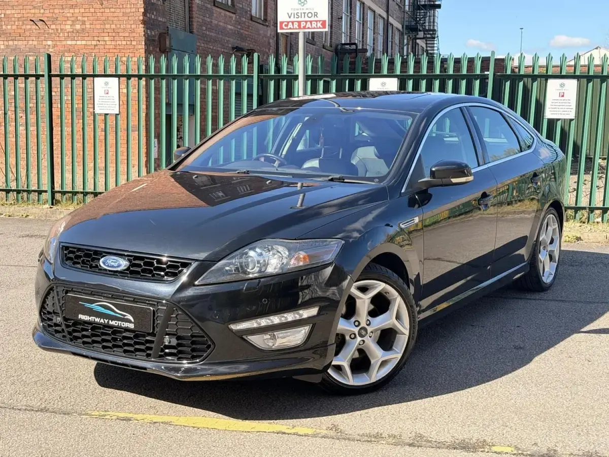 Używany Ford Mondeo Titanium X 163 KM (119 kW) 2014 Czarny Hatchback