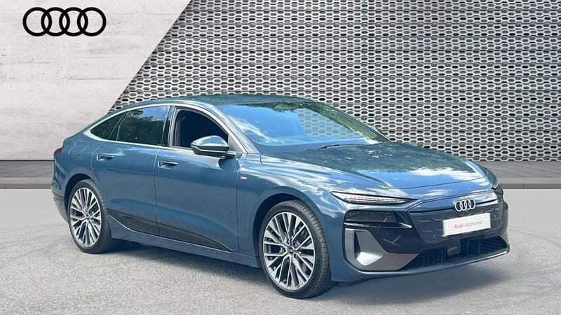 Used Audi A6 e-tron S-Line 210 kW (286 HP) 2025 Blue Estate