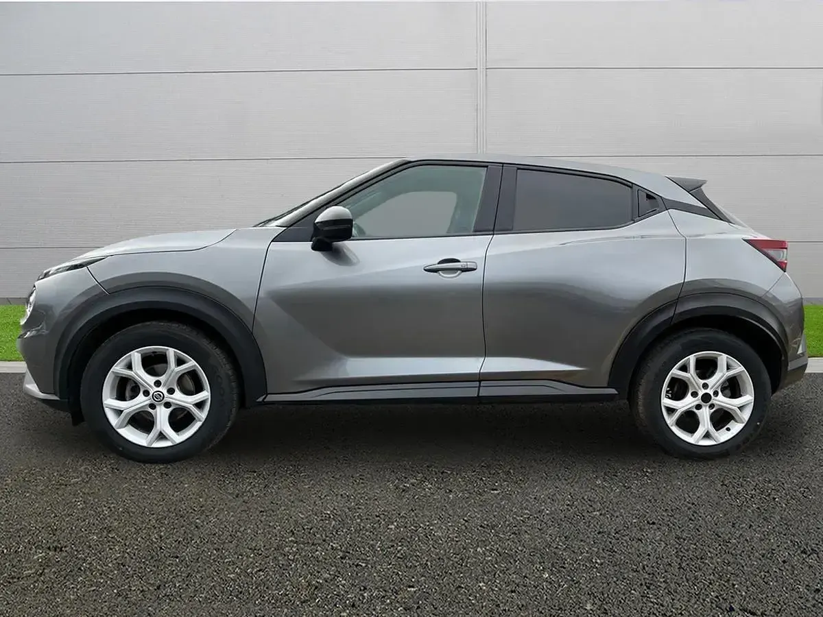 Usado Nissan Juke N-Connecta 2019 Cinzento SUV