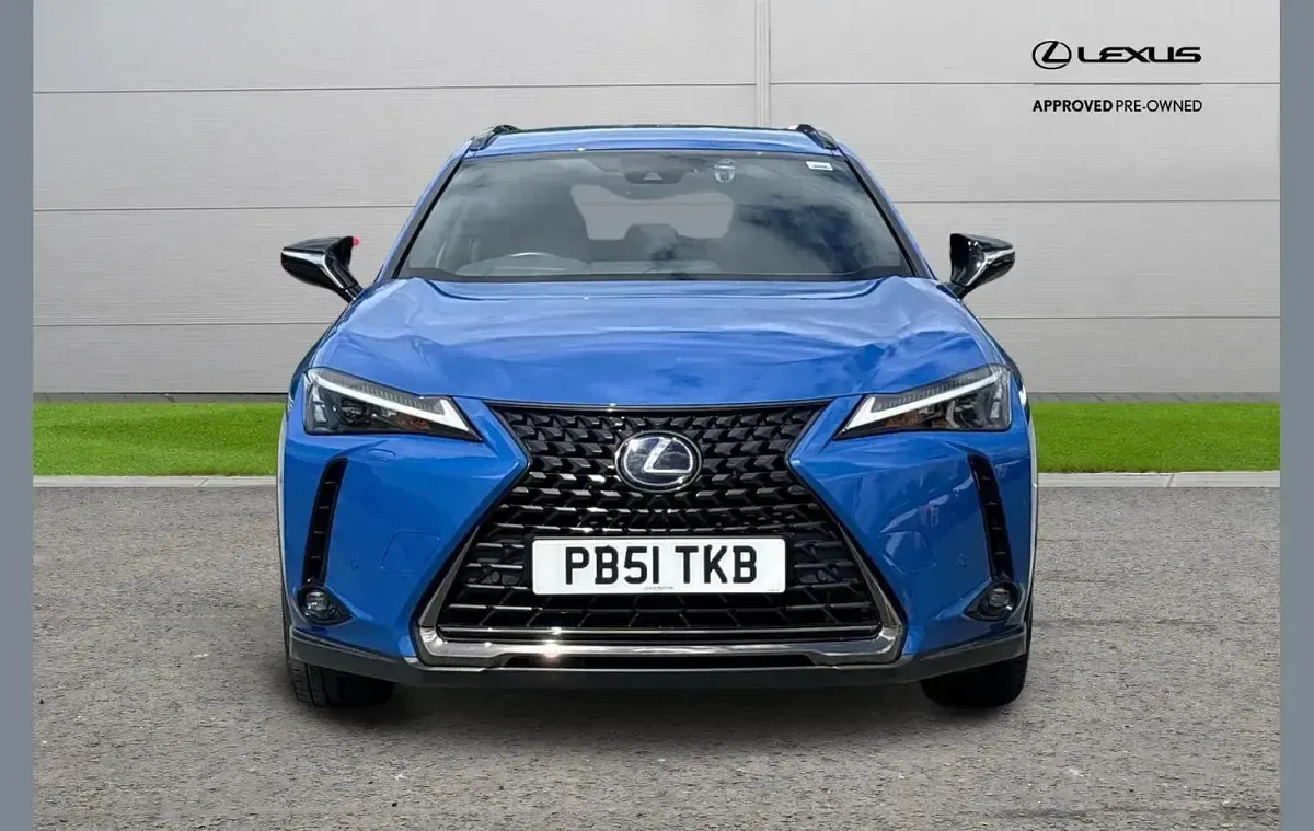 Used Lexus UX 250h 180 HP (132 kW) 2021 Blue SUV