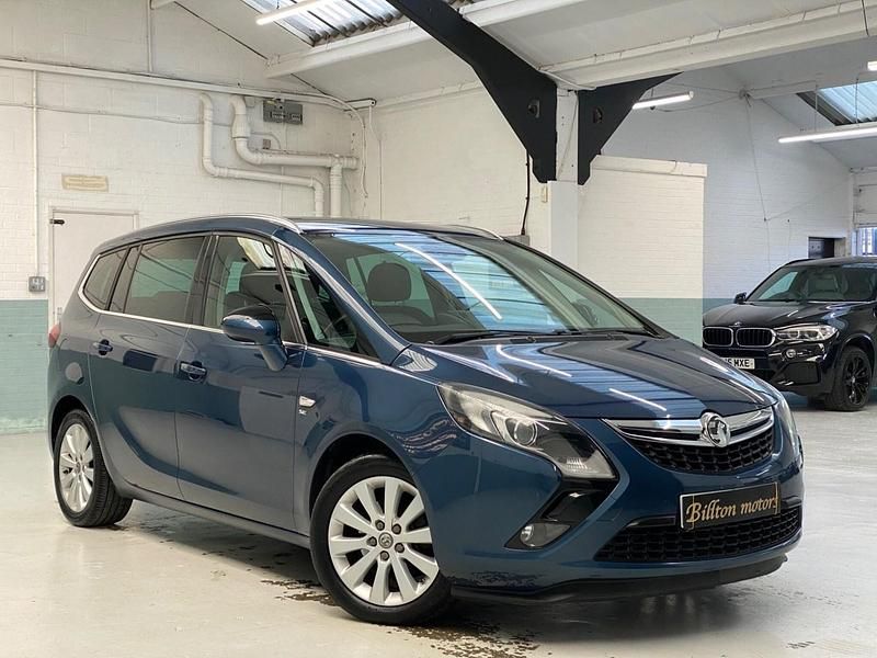 Used Vauxhall Zafira Tourer S 136 HP (100 kW) 2015 Blue MPV