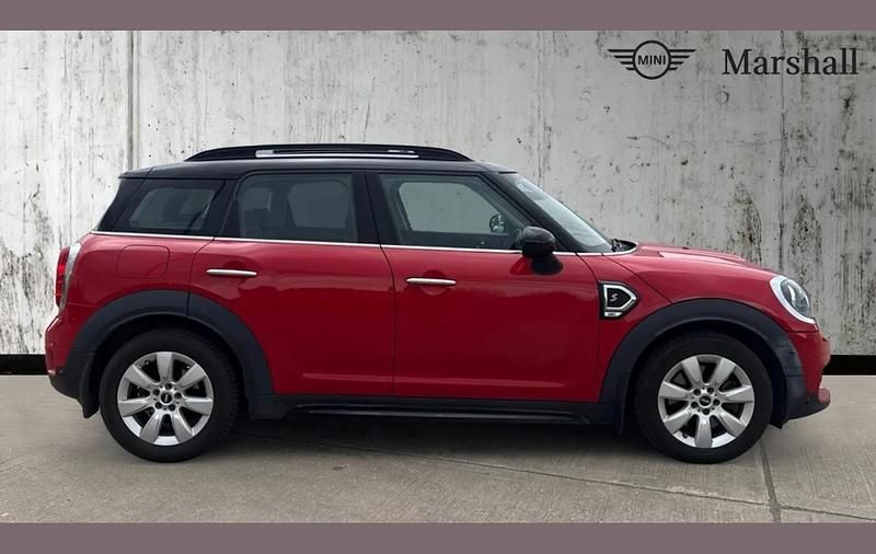 Usado Mini Cooper S Countryman 192 CV (141 kW) 2018 Rojo SUV