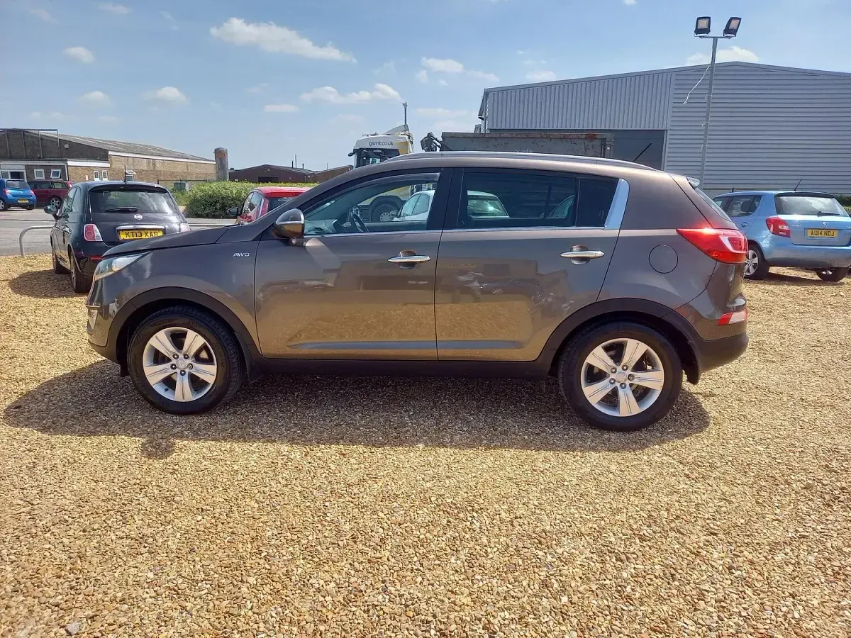 Used Kia Sportage 2013 Brown SUV