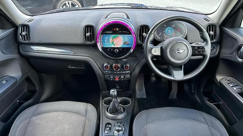 Used Mini Cooper Countryman Classic 134 HP (98 kW) 2022 Black SUV
