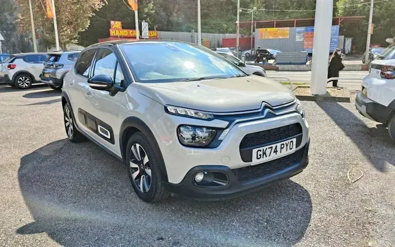 Begagnad Citroën C3 PureTech 83 HK (61 kW) 2024 Halvkombi