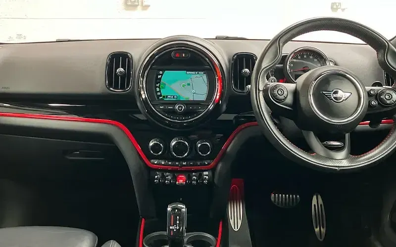 Used Mini John Cooper Works 306 HP (225 kW) 2020 Hatchback