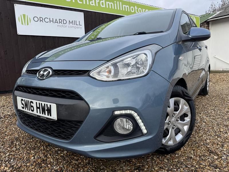 Blue Used 2016 Hyundai i10 Edition Hatchback | £5,495 (Fair price) - Image 1/4