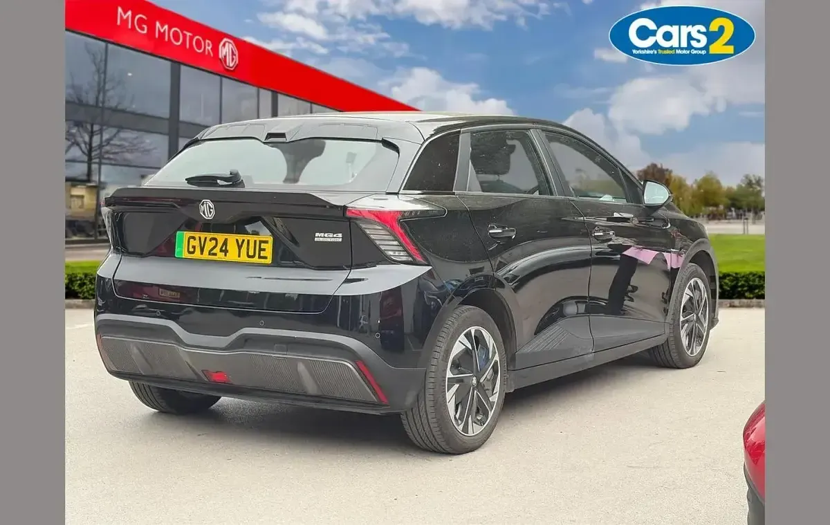 Used MG MG4 EV SE 319 kW (435 HP) 2024 Black Hatchback