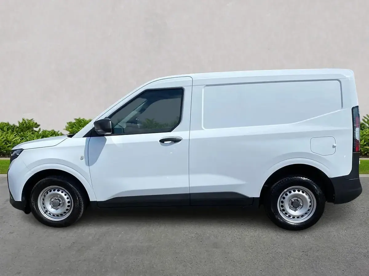 Used Ford Transit Courier 100 HP (73 kW) 2024 White Van