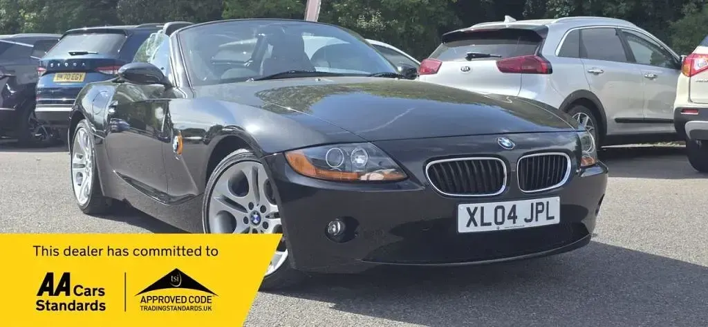 Begagnad BMW Z4 192 HK (141 kW) 2004 Svart Cab