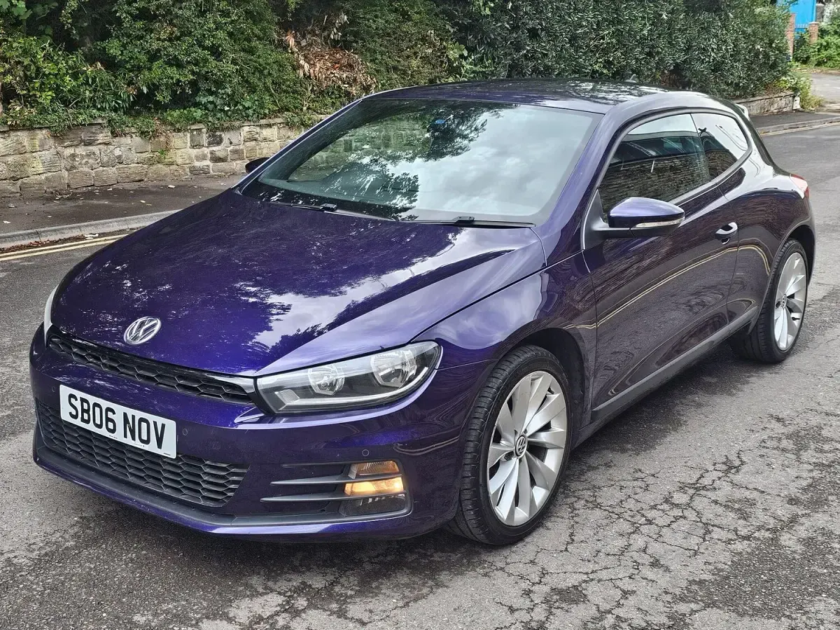 Used VW Scirocco GT 125 HP (91 kW) 2016 Mauve/purple Coupe