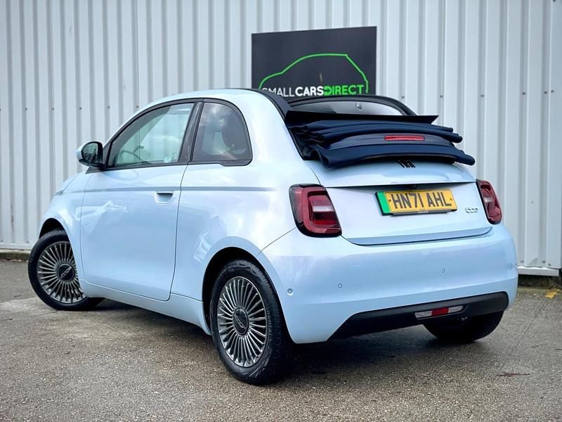 Used Fiat 500e Icon 86 kW (118 HP) 2021 Blue Cabriolet